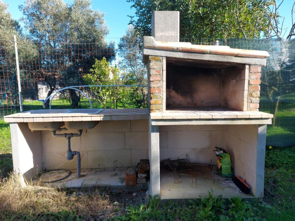 Cottage Su Merti Country Iglesias Exterior photo