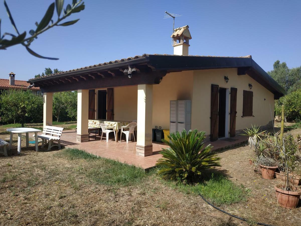 Cottage Su Merti Country Iglesias Exterior photo